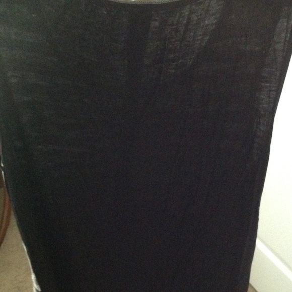 VS Collection Ladies sleeveless top - Picture 6 of 6